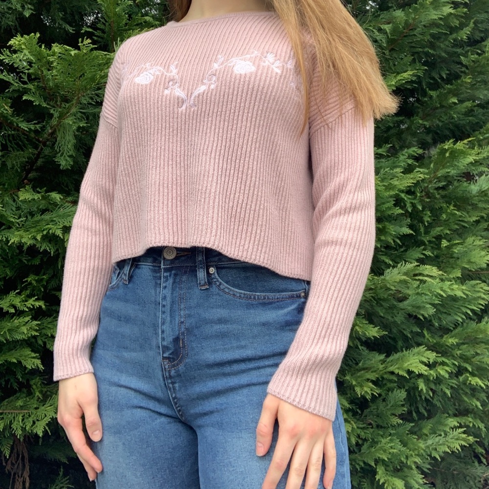 kendall and kylie sweater